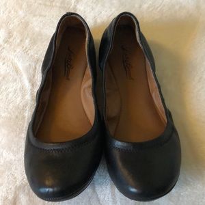 Weekend Price Drop - Lucky Brand Emmie Flat SZ 7